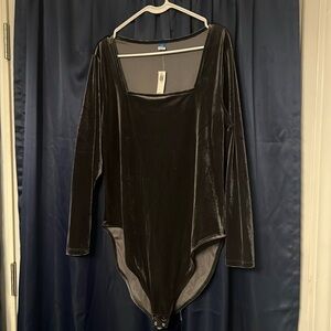 Square Neck Velvet Body Suit